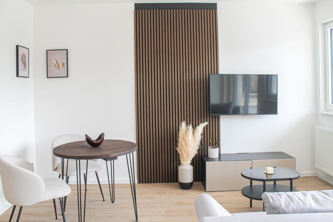 Special Apartment - Stadtnah, Balkon, Parkplatz, E-Ladestation, Gitterbox Fuer Fahrraeder, Fitnessstudio Κόμπλεντς Εξωτερικό φωτογραφία