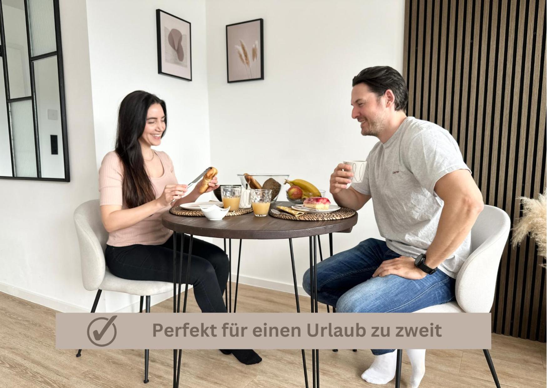 Special Apartment - Stadtnah, Balkon, Parkplatz, E-Ladestation, Gitterbox Fuer Fahrraeder, Fitnessstudio Κόμπλεντς Εξωτερικό φωτογραφία